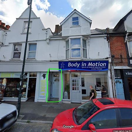 4 Sleeps And Travel Cot- Close To Beach And Restaurants Bournemouth Exterior photo