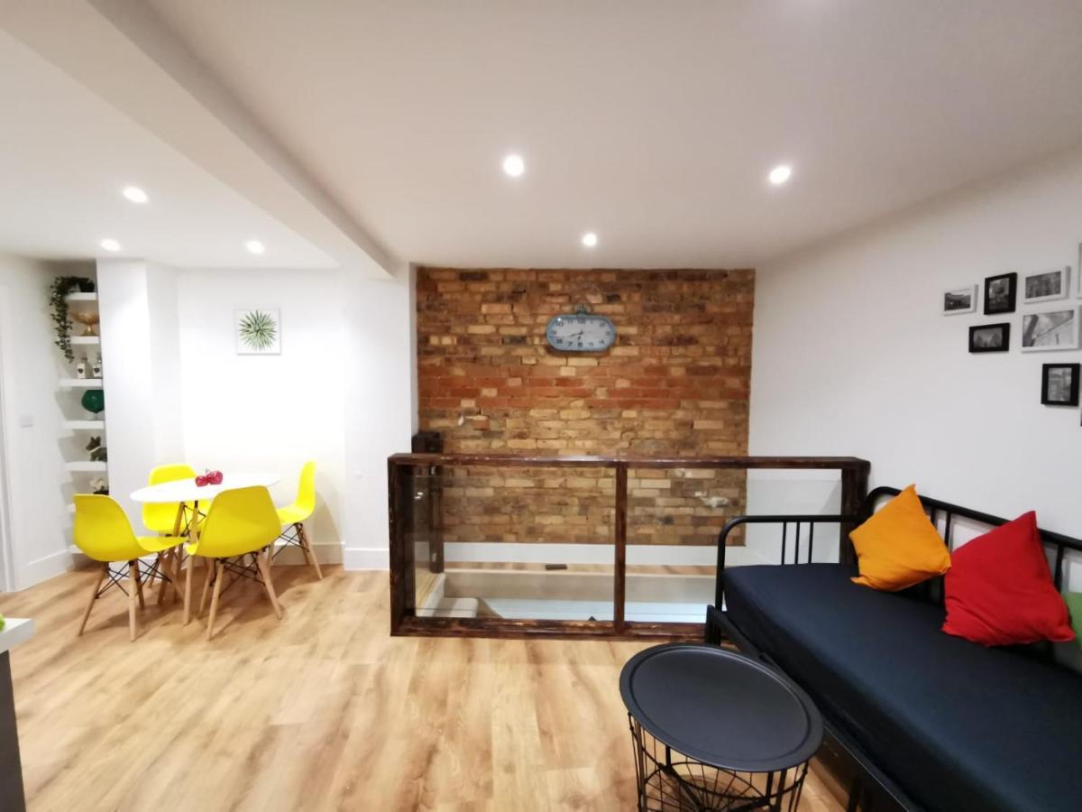 4 Sleeps And Travel Cot- Close To Beach And Restaurants Bournemouth Exterior photo