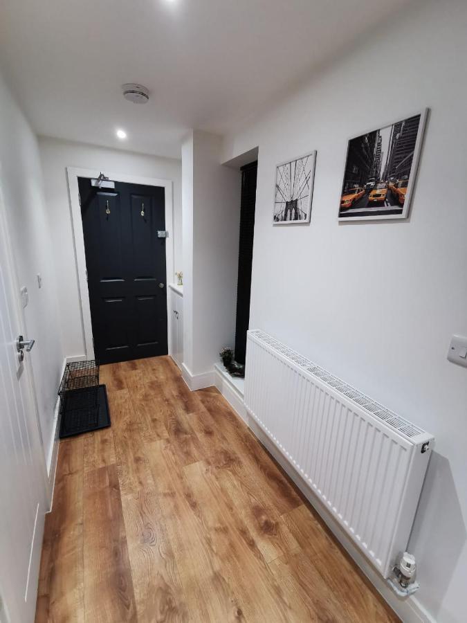 4 Sleeps And Travel Cot- Close To Beach And Restaurants Bournemouth Exterior photo